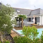 Confort Avec Piscine, 5 Chambres, Proche Loire Villa Longue